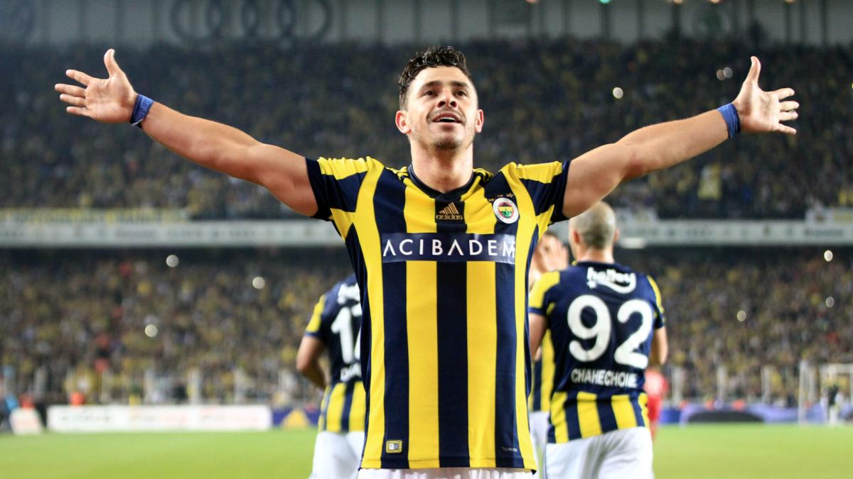 Giuliano, Fenerbahçe'ye dönüyor