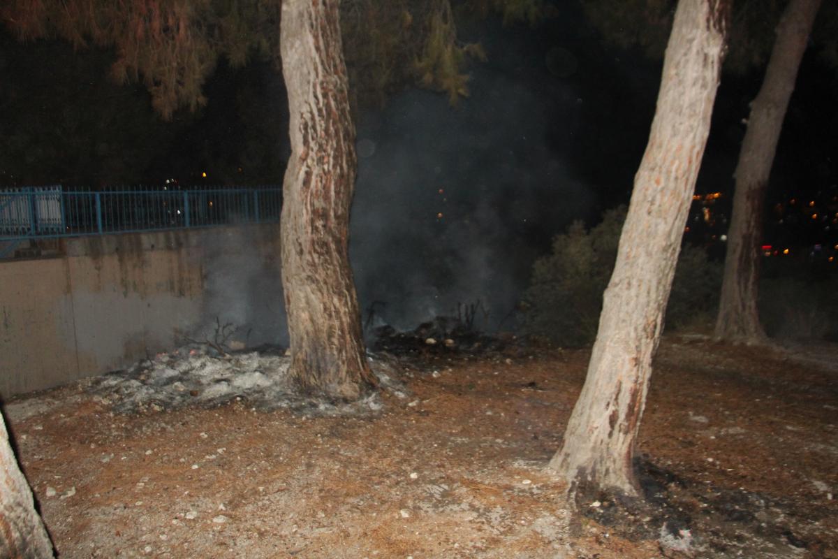 Aydın'da alkollü kişi, okul bahçesini ateşe verdi