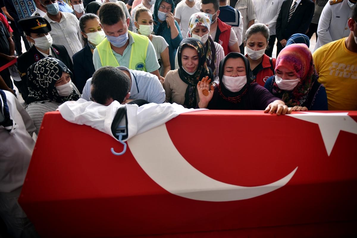 Mersin şehidi Uzman Çavuş İdris Şahin son yolculuğuna uğurlandı