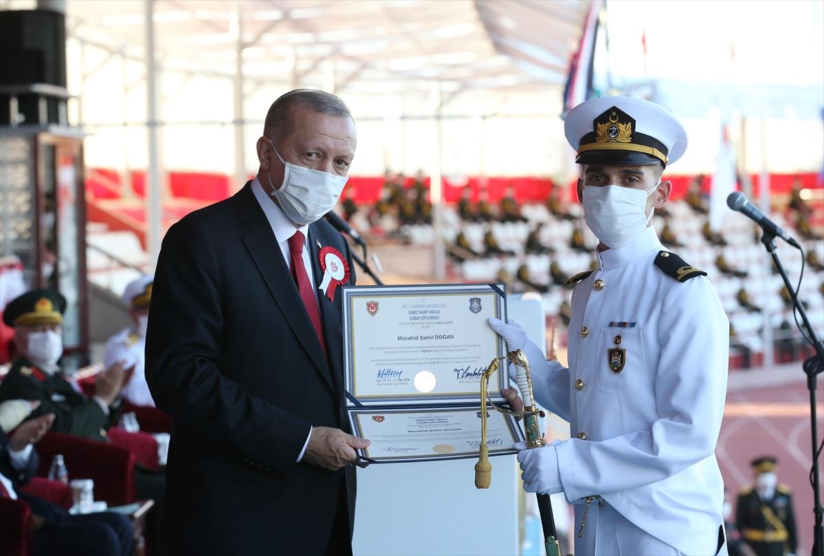 Cumhurbaşkanı Erdoğan: Maruz kaldığımız her saldırı mücadelemizi perçinledi