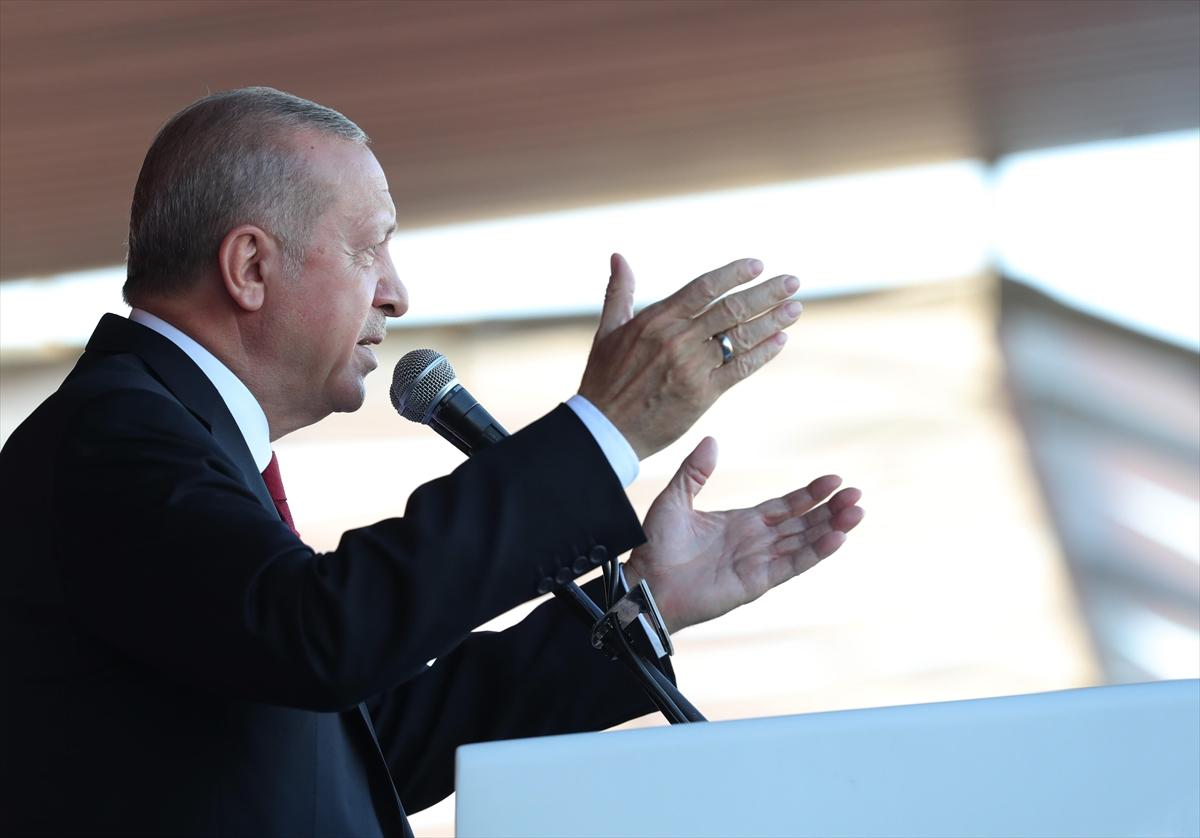 Cumhurbaşkanı Erdoğan: Maruz kaldığımız her saldırı mücadelemizi perçinledi