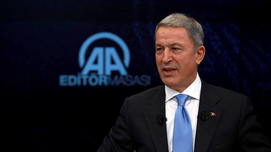 Hulusi Akar: Testi pozitif çıkanı askere almıyoruz