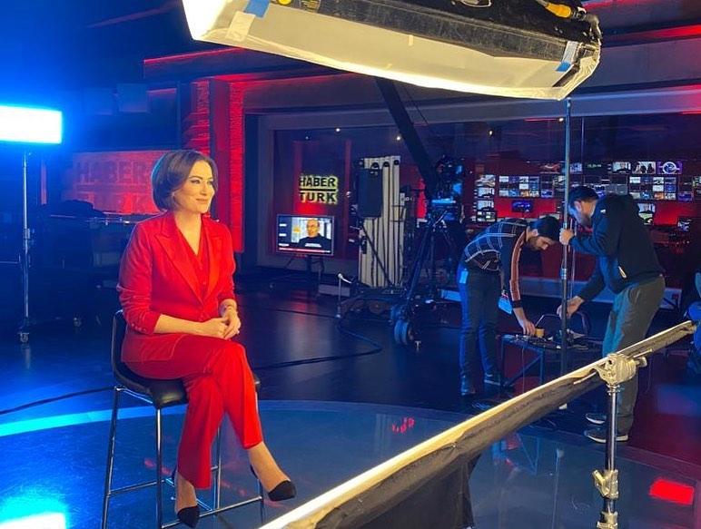 Didem Arslan Yılmaz'la Vazgeçme neden yok? Vazgeçme'nin yayın saati mi değişti?