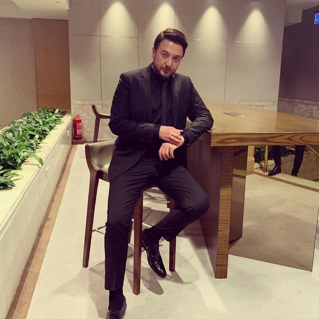 Gelinim Mutfakta'nın yeni sunucusu Onur Büyüktopçu kimdir? Onur Büyüktopçu'nun hayatı