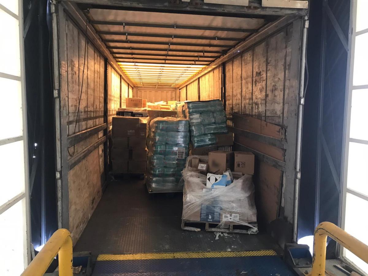 İstanbul'da 2 milyon TL'lik temizlik malzemesi çalan 2 kişi tutuklandı