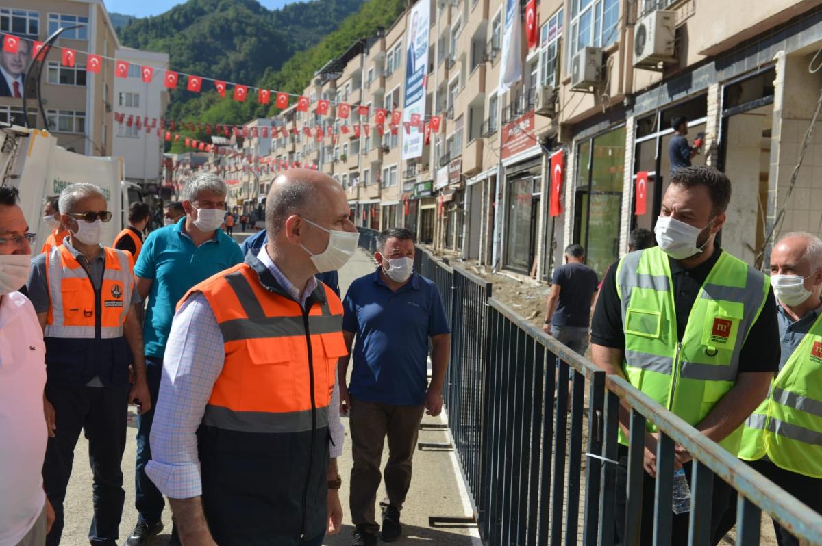 Ulaştırma Bakanı Karaismailoğlu Giresun'daki çalışmaları inceledi
