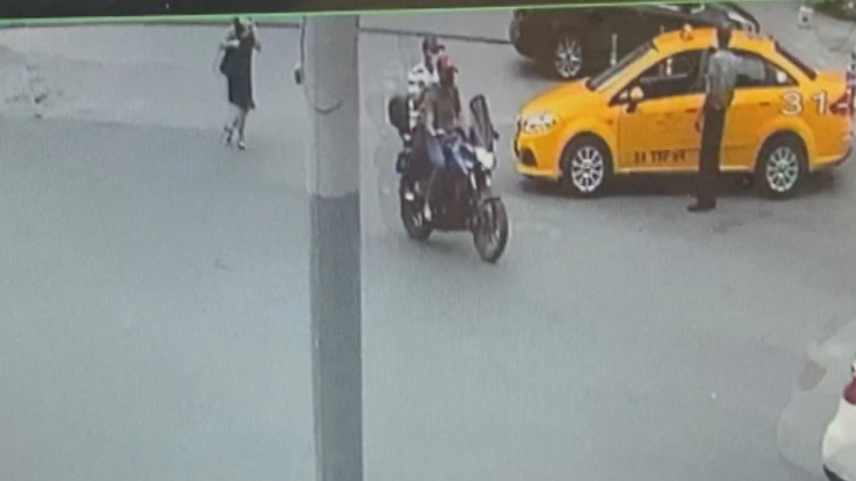 İstanbul'da kadınları hedef alan motosikletli kapkaççılar
