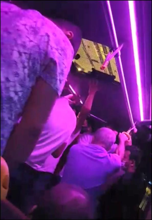 Diyarbakır'da, minibüste 'fazla yolcu taşıma' tartışması