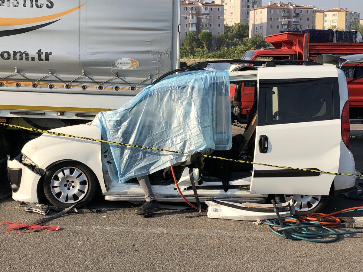 Aydın’dan Bursa’ya düğün için giden çifti, ölüm ayırdı