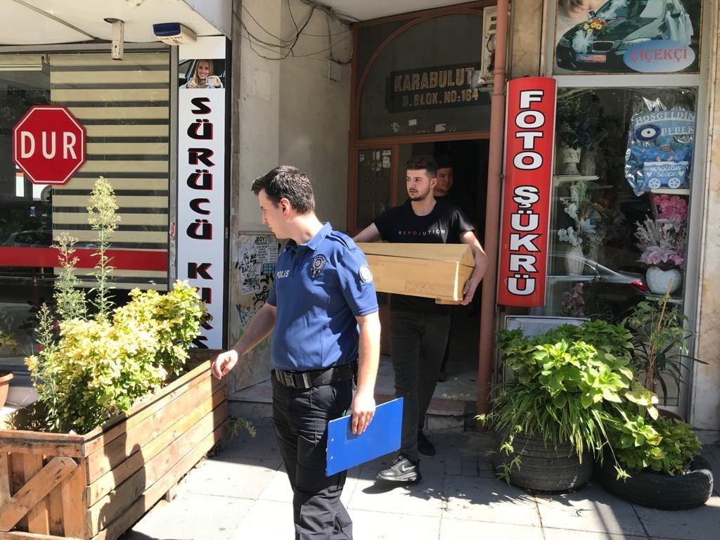 Gaziosmanpaşa’da 3 aylık bebek evinde ölü bulundu: Morluklar var