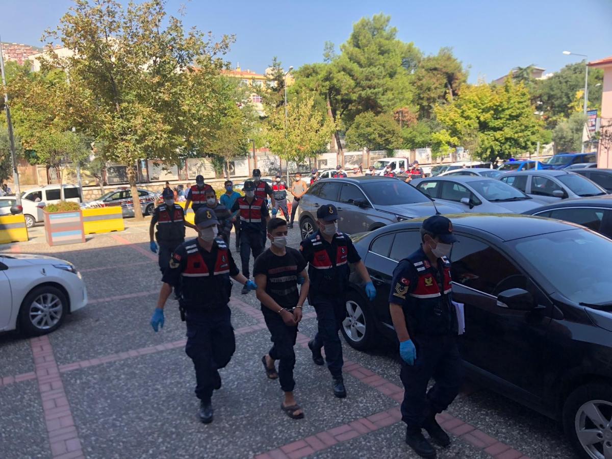 Bursa’da Suriyeli iki grup birbirine girdi: 4 ağır yaralı