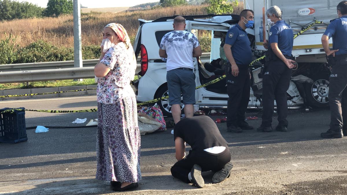 Aydın’dan Bursa’ya düğün için giden çifti, ölüm ayırdı