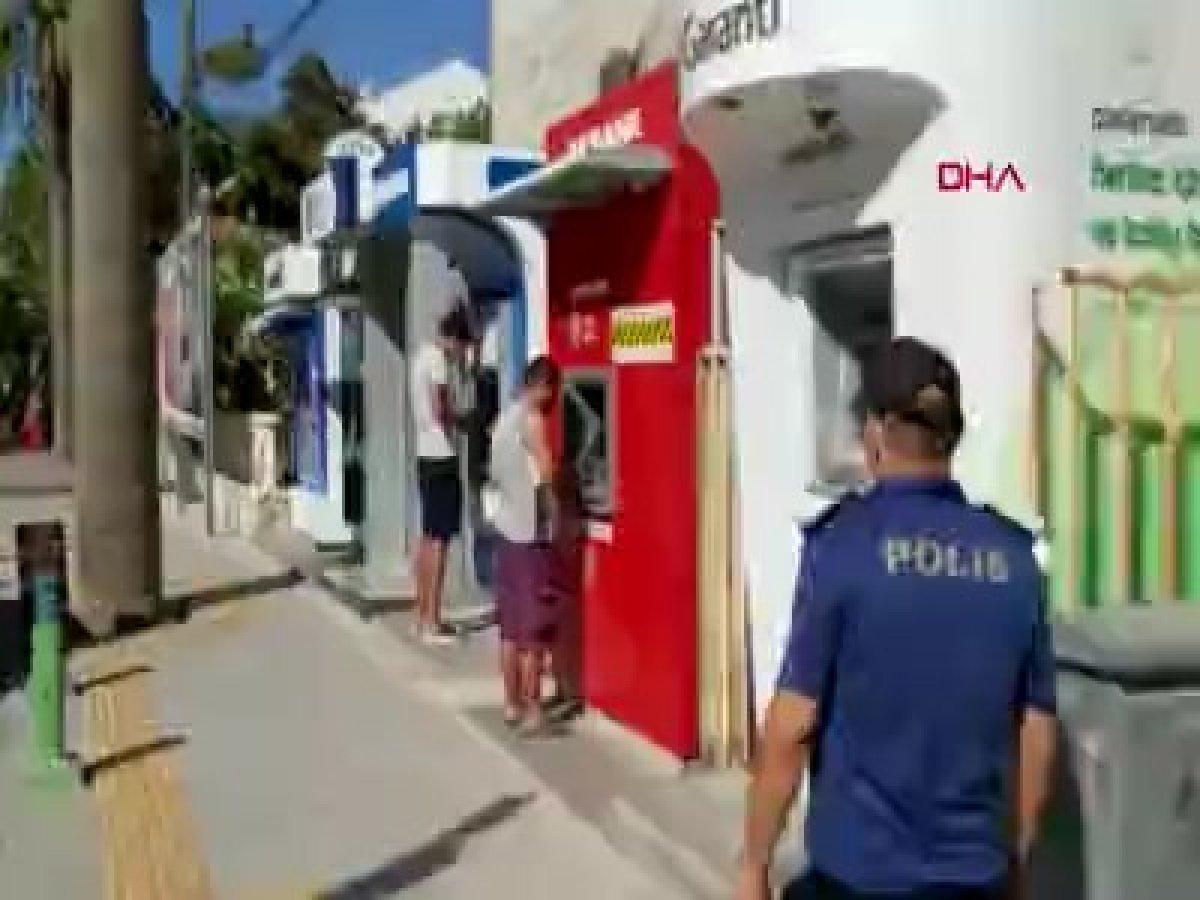 Muğla'da emniyet müdüründen vatandaşa esprili uyarı