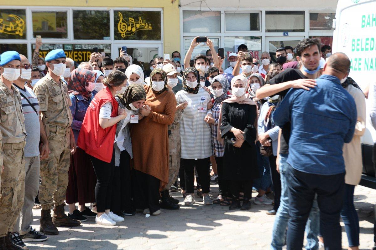 Giresun'da şehit olan Uzman Çavuş Sami Yılmaz son yolculuğuna uğurlandı