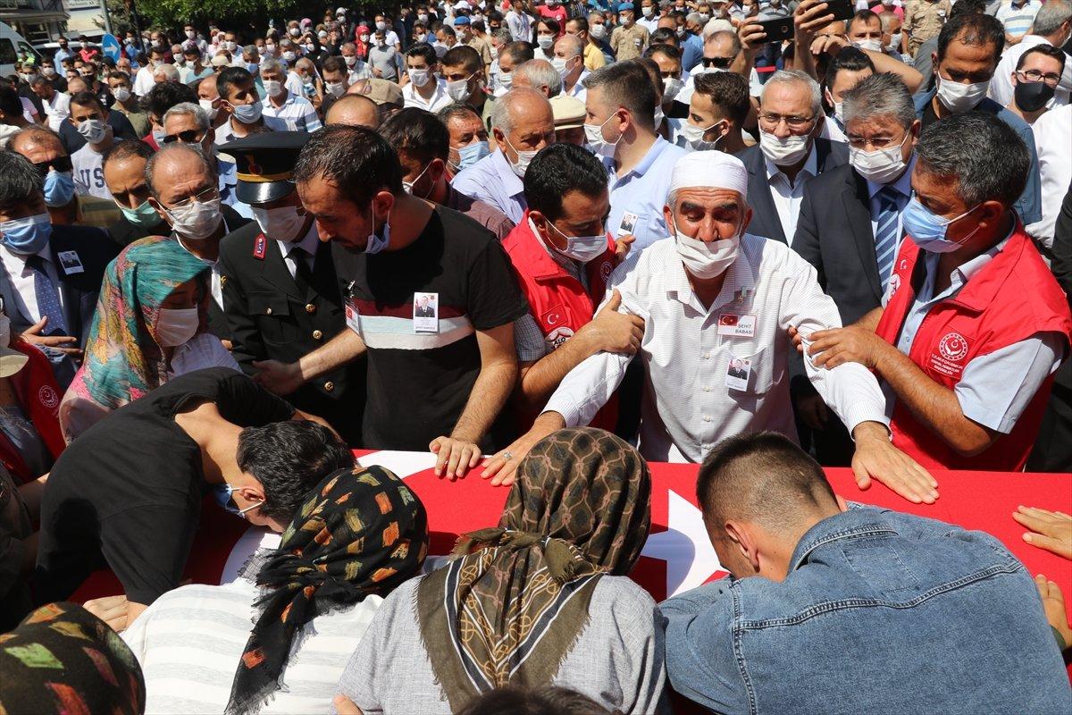 Giresun'da şehit olan Uzman Çavuş Sami Yılmaz son yolculuğuna uğurlandı