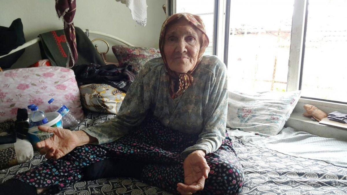 Bursa'da yaşlı kadının altın dişleri çalındı