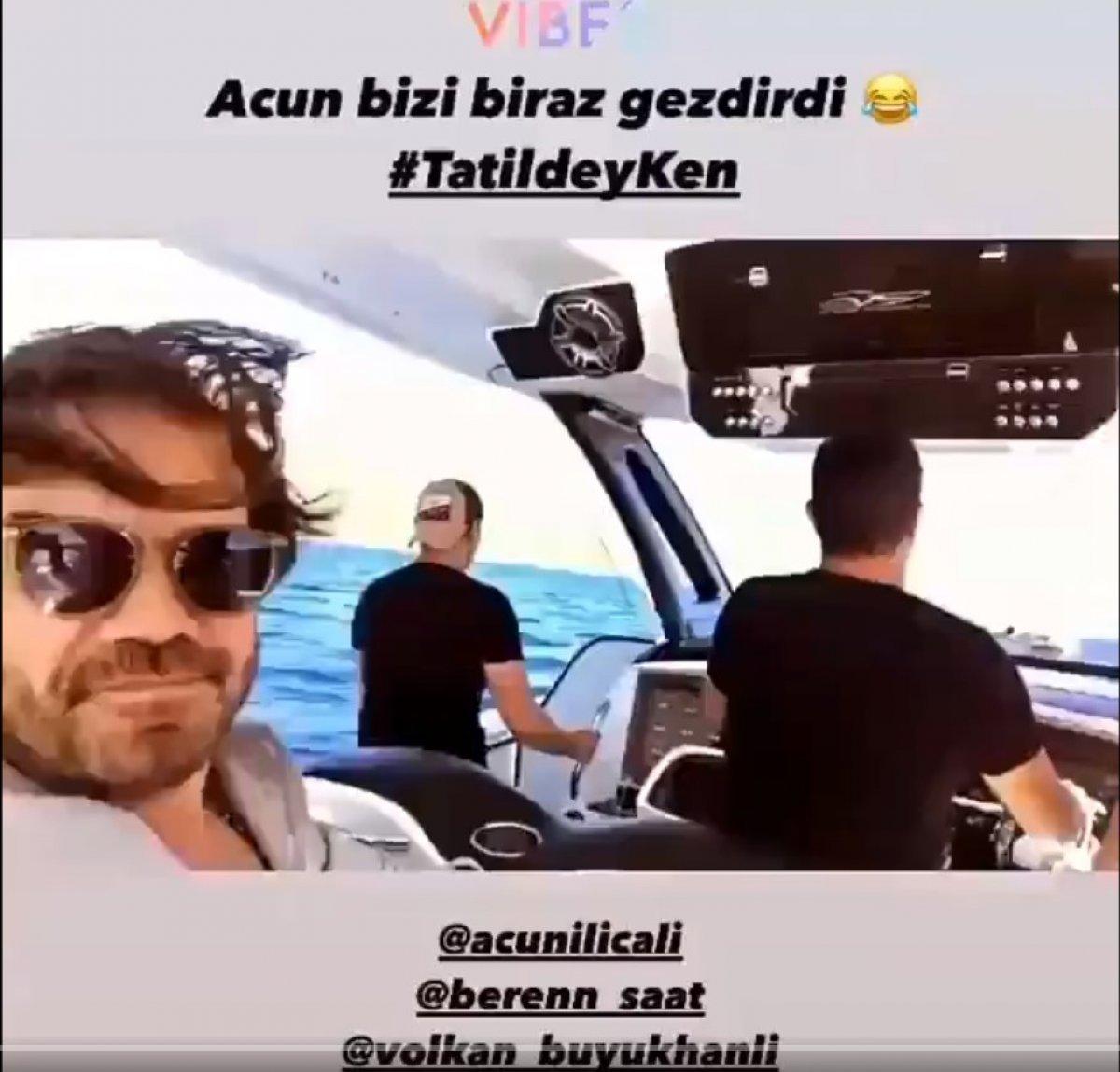 Kenan Doğulu ve Beren Saat çifti, Acun Ilıcalı'nın sürat teknesinde yolculuk etti