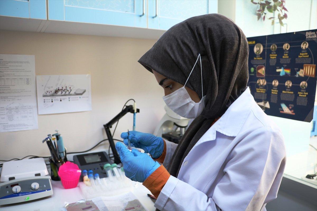 Dünyada bir ilk: Çift antikorlu Covid-19 tanı kiti ÇOMÜ’de üretildi