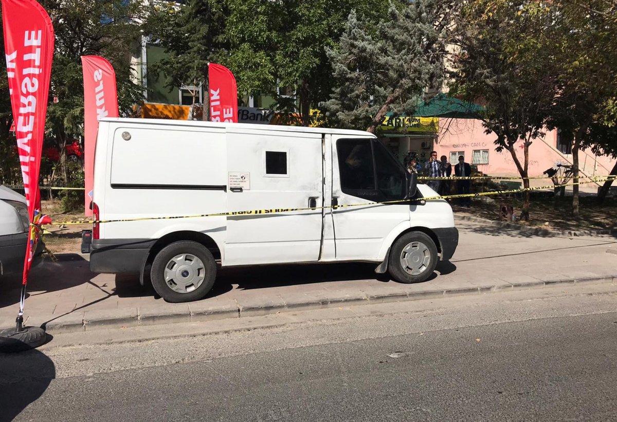 Ankara'da nakit paralarla kaçan banka nakil görevlisi yakalandı