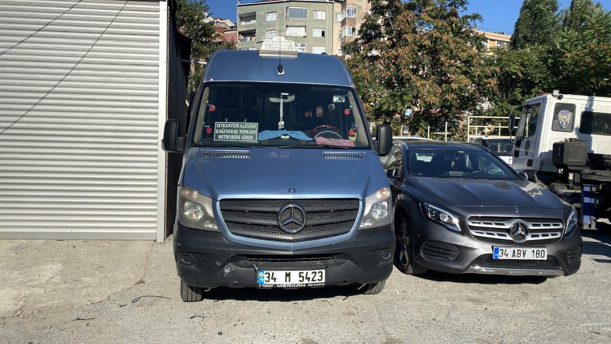 Kağıthane'de bebek arabasına çarpan minibüs trafikten men edildi