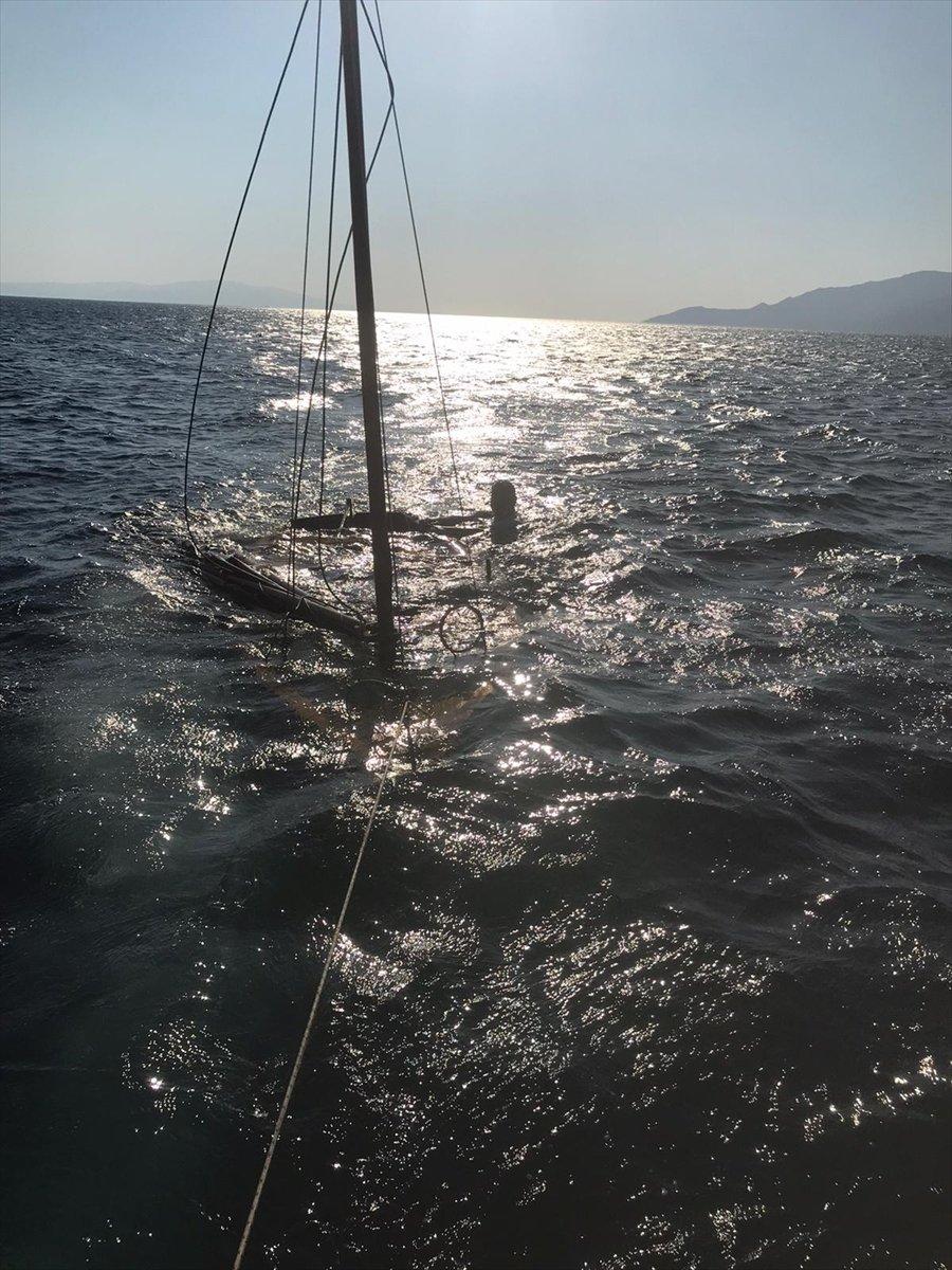 Gemlik Körfezi'nde 3 kişinin bulunduğu tekne alabora oldu