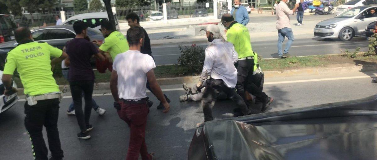 Beylikdüzü'nde kaza sonrası kavgaya tutuştular