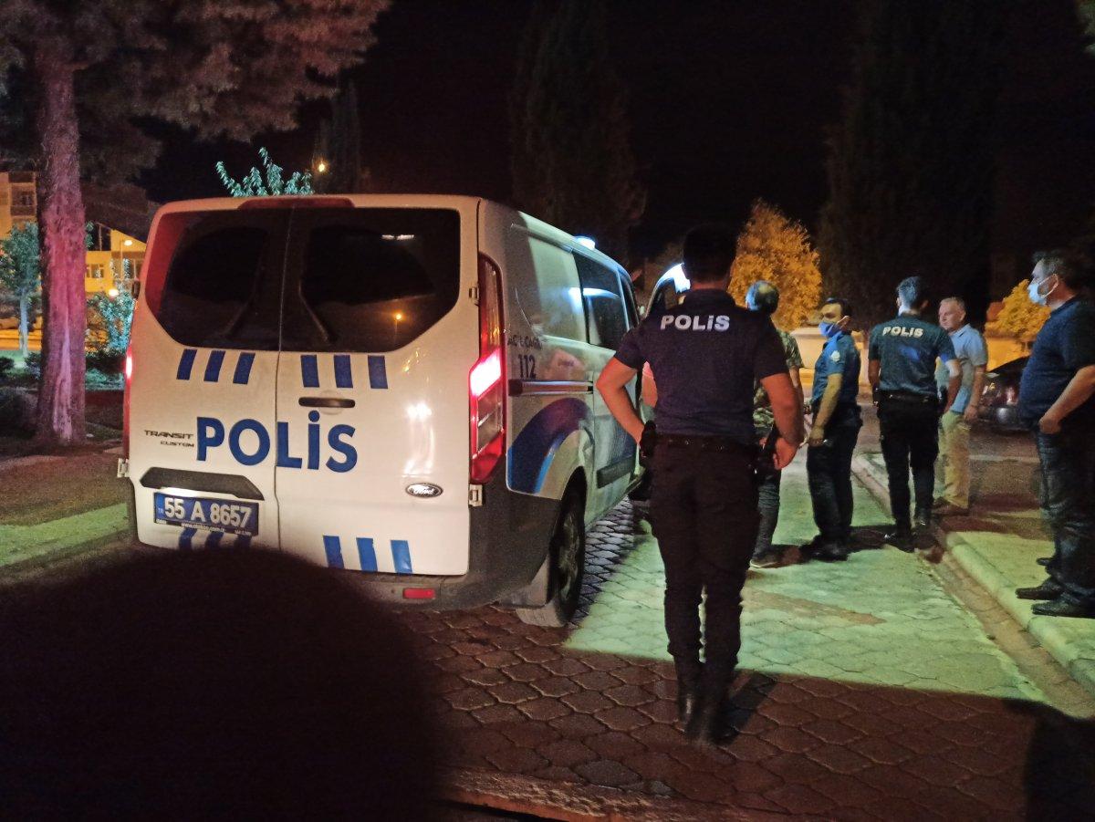 Samsun'da intihara teşebbüs eden genci polis kurtardı