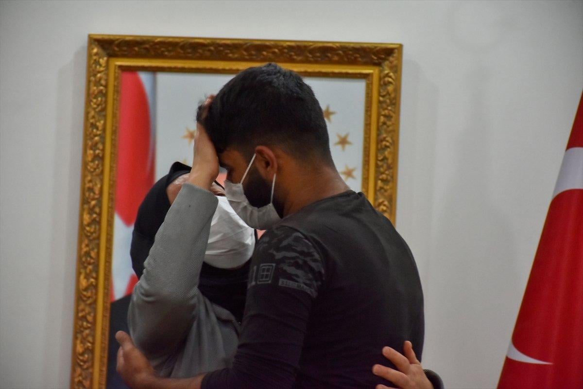 Diyarbakır’da bir aile daha evladına kavuştu