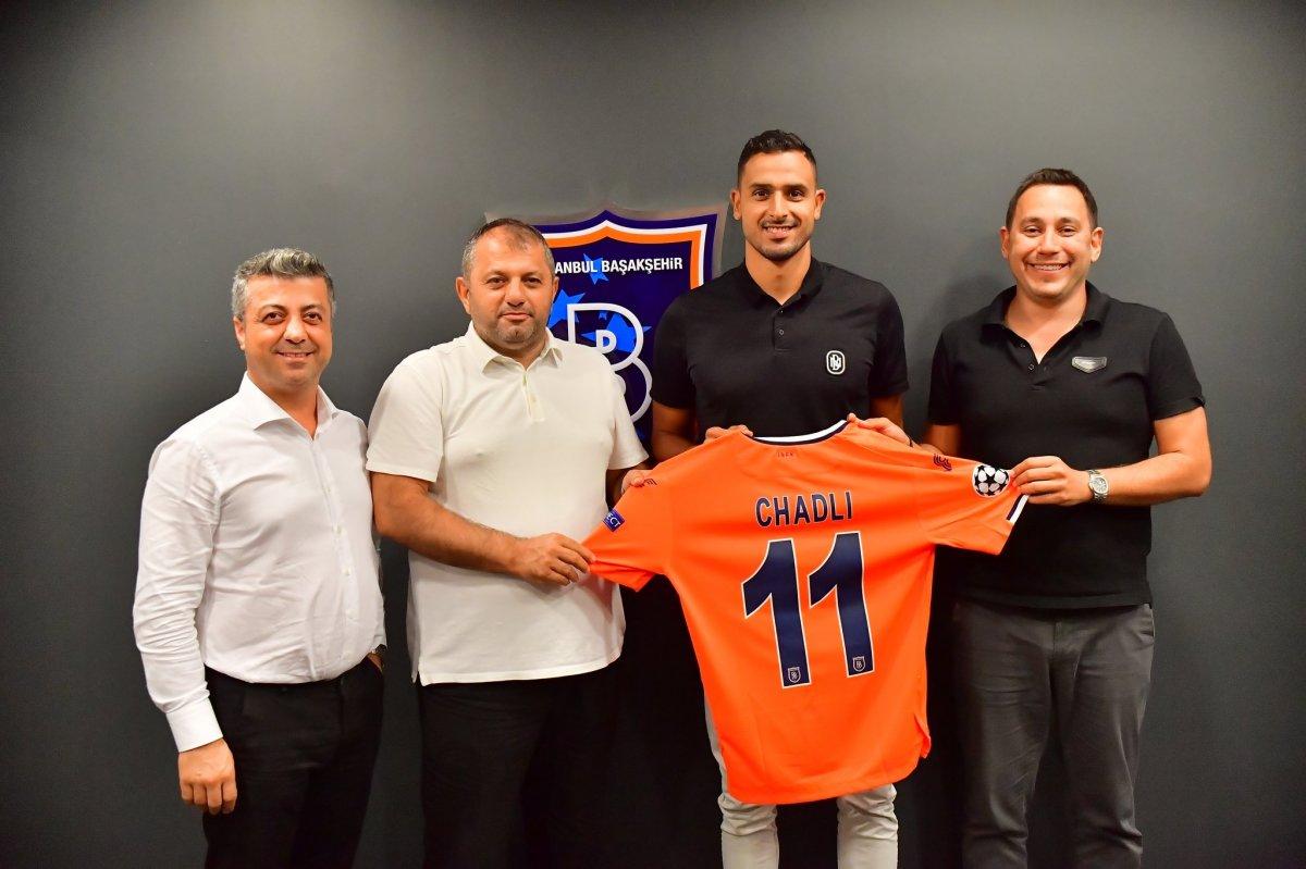 Nacer Chadli resmen Başakşehir'de