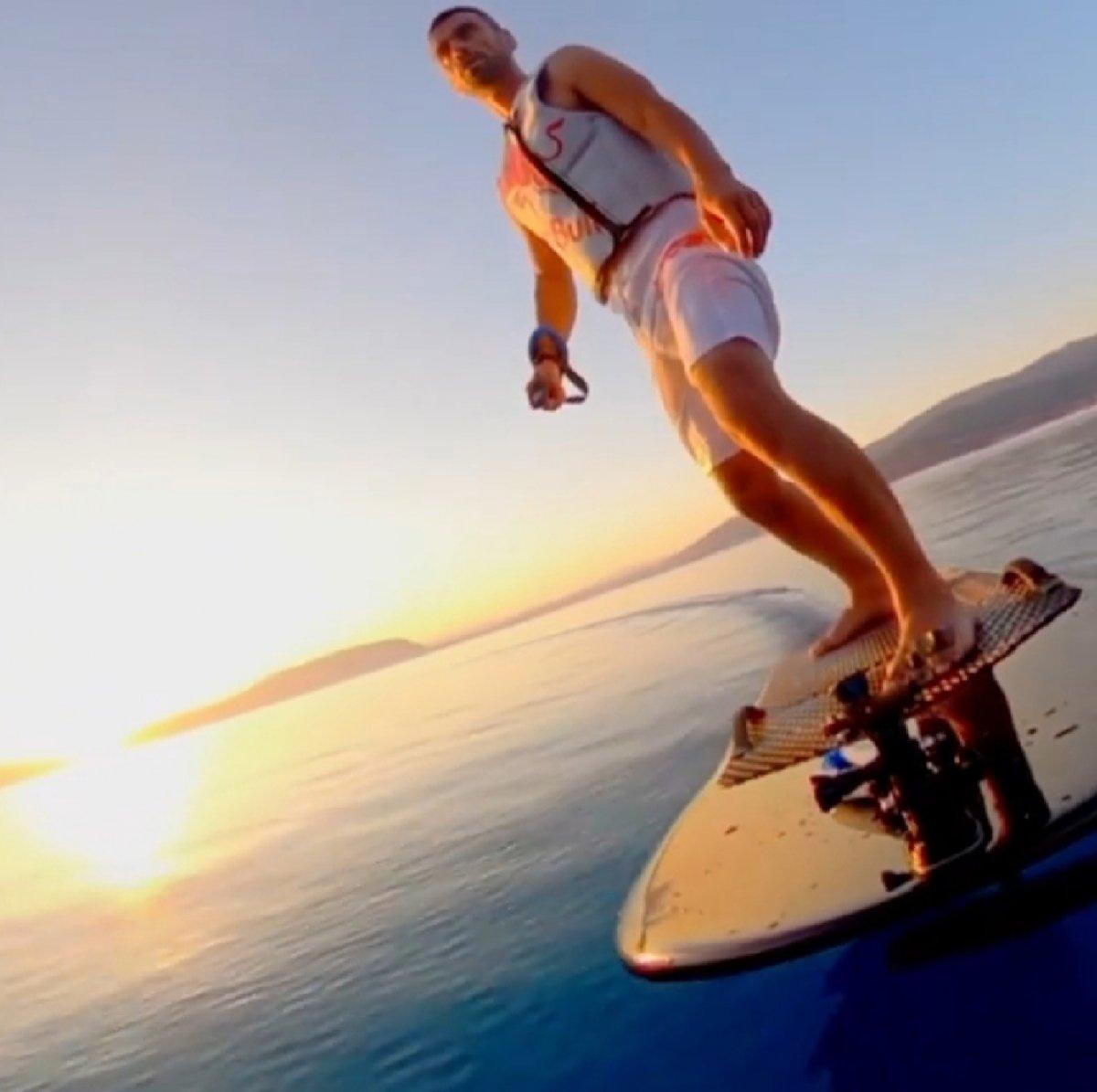 Kenan Sofuoğlu, Salda Gölü'nde fliteboard yaptı