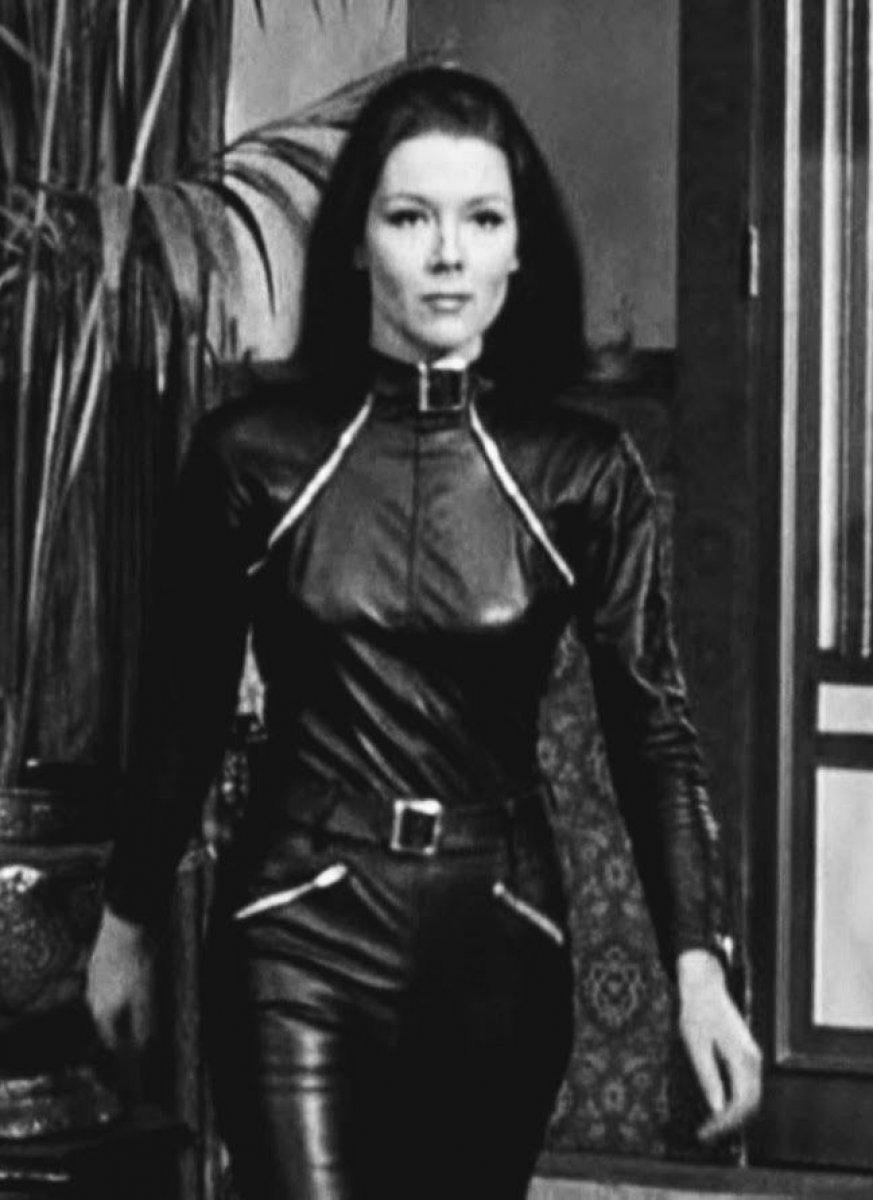 İngiliz aktris Diana Rigg, 82 yaşında hayatını kaybetti