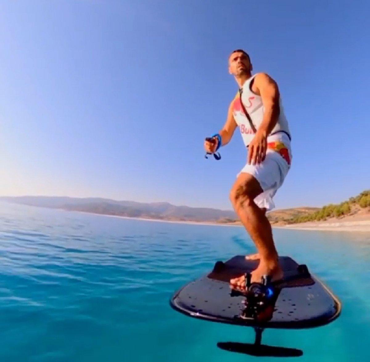 Kenan Sofuoğlu, Salda Gölü'nde fliteboard yaptı