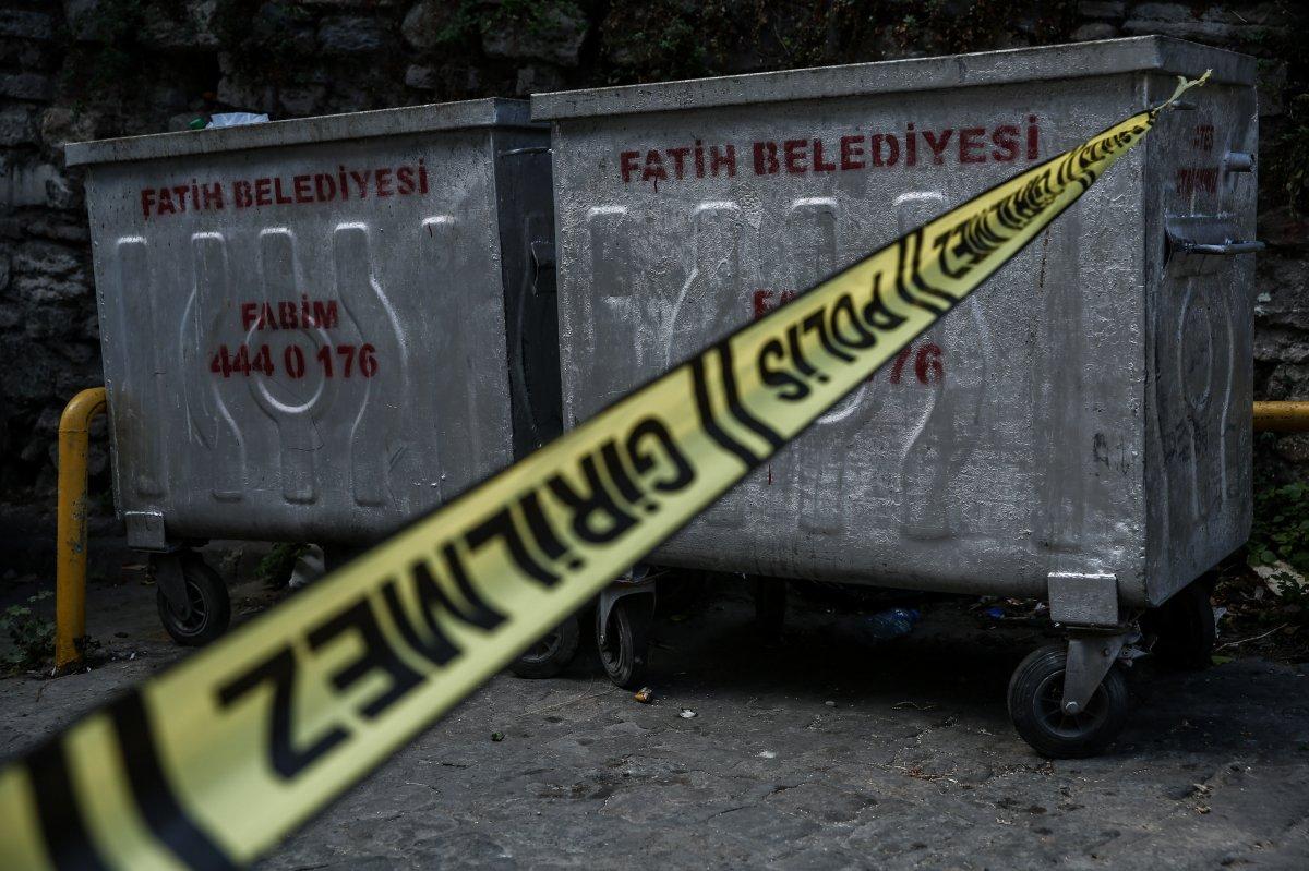 Fatih'te çöp konteyneri yanında bebek bulundu 