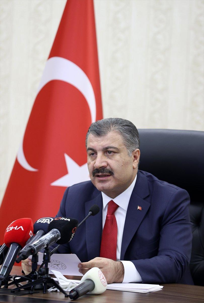 Sağlık Bakanı Fahrettin Koca'dan önemli açıklamalar