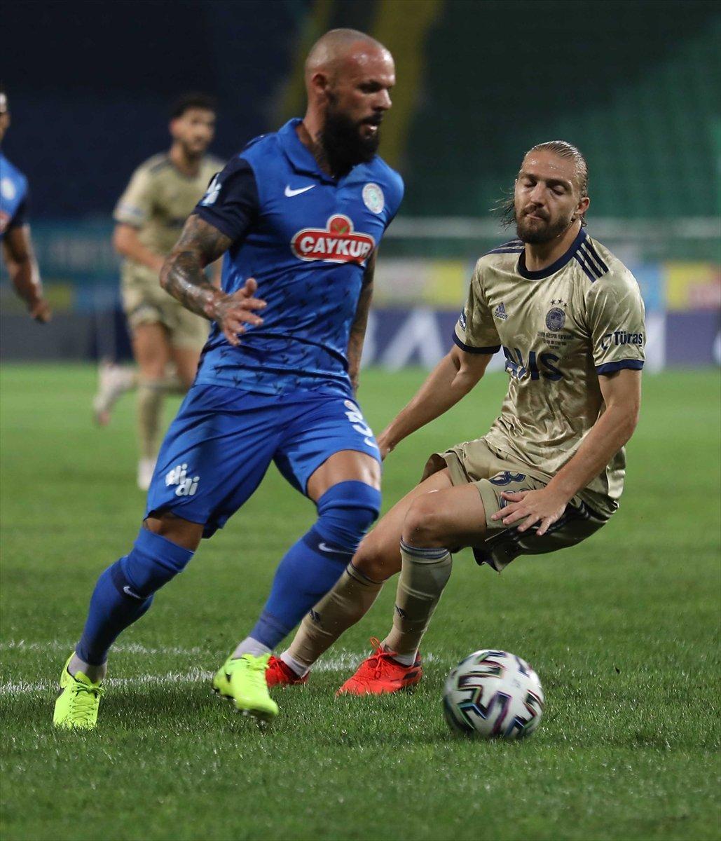 Fenerbahçe lige 3 puanla başladı