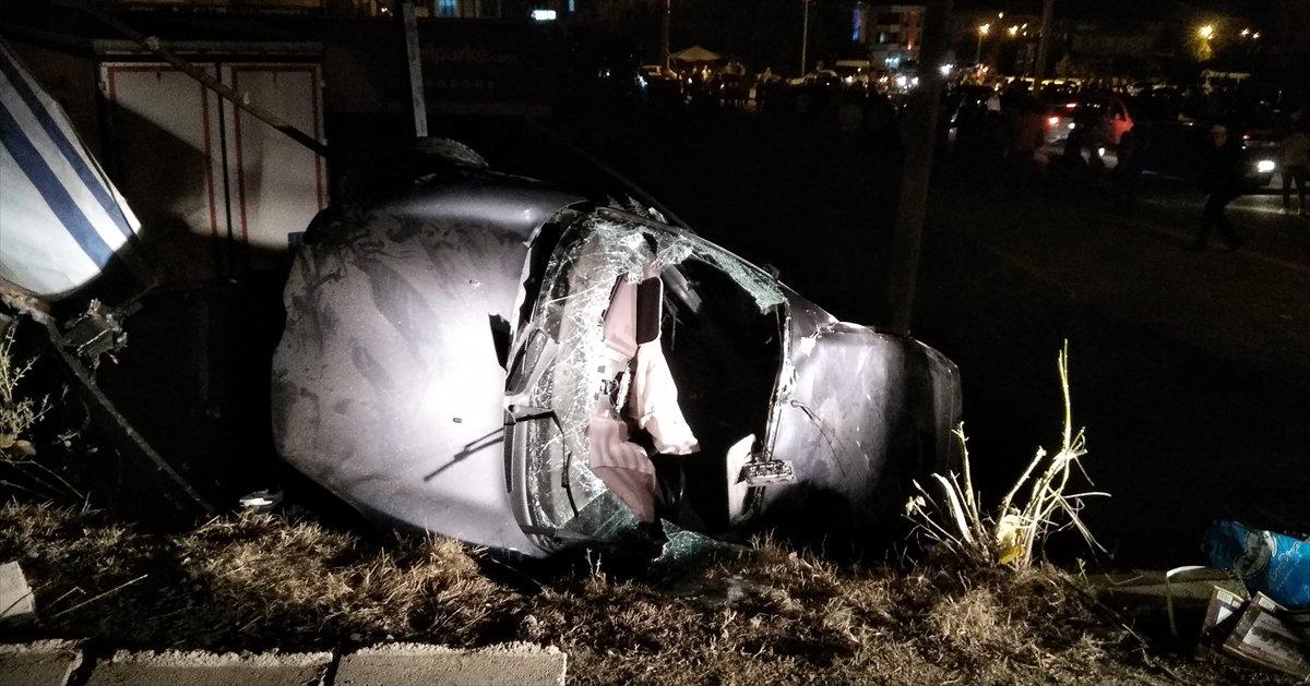 Samsun’da iki araç çarpıştı: 2 ölü, 3 yaralı