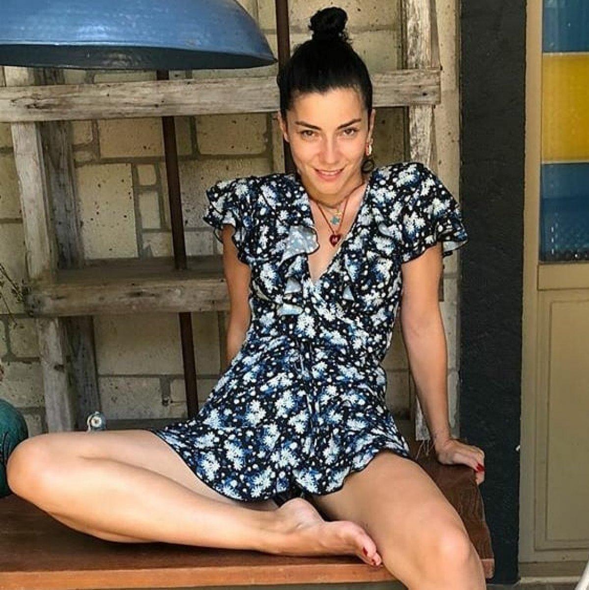 Merve Boluğur'un eski aşkı kafayı Burcu Özberk'e taktı