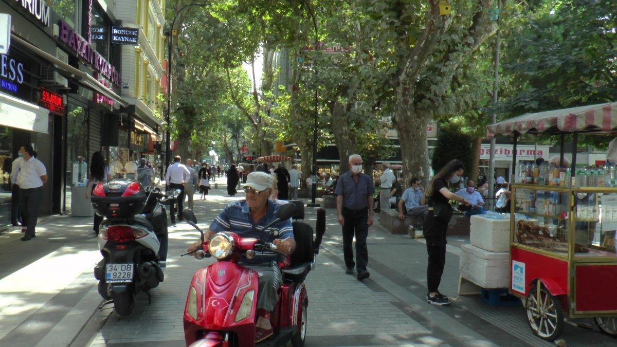 İstanbul'da maske takmayan vatandaşlardan şaşırtan savunmalar