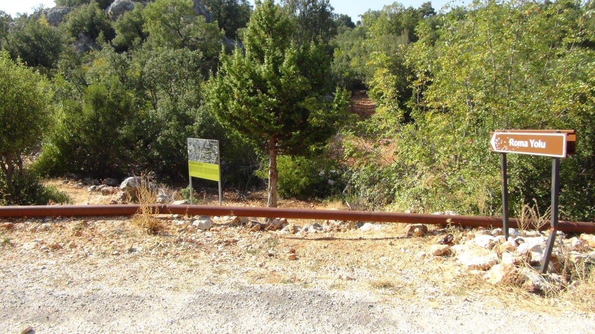 Mersin'de Diocaesarea Antik Kenti’ndeki Roma yolu temizlendi, Roma yolu gün yüzüne çıktı