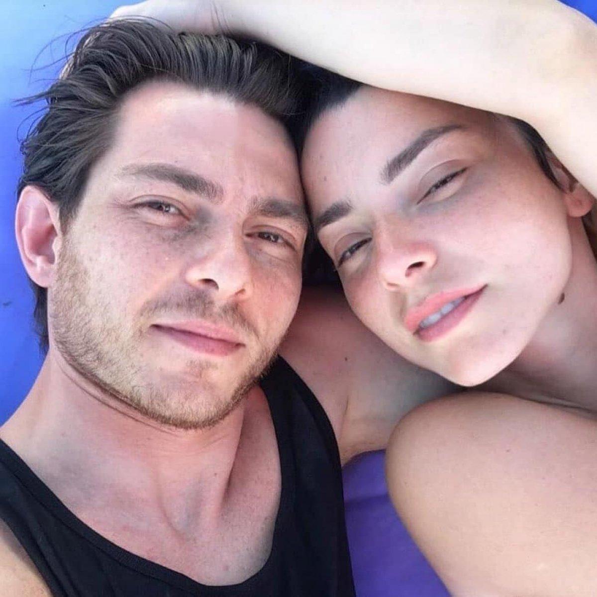 Merve Boluğur'un eski aşkı kafayı Burcu Özberk'e taktı