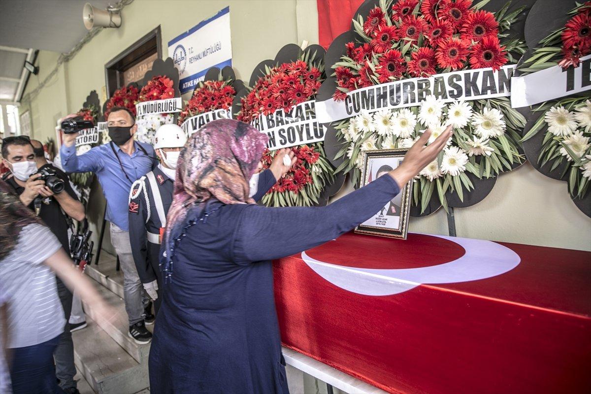 Van şehidi Sezer Uçar'a veda