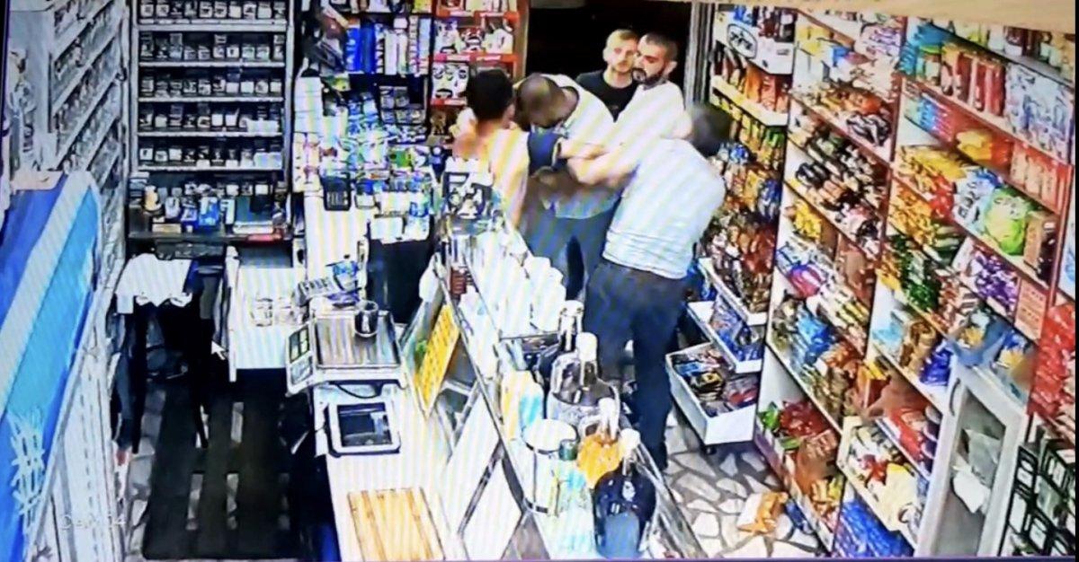 İstanbul'da market soyan gaspçıya meydan dayağı attılar: O anlar kamerada