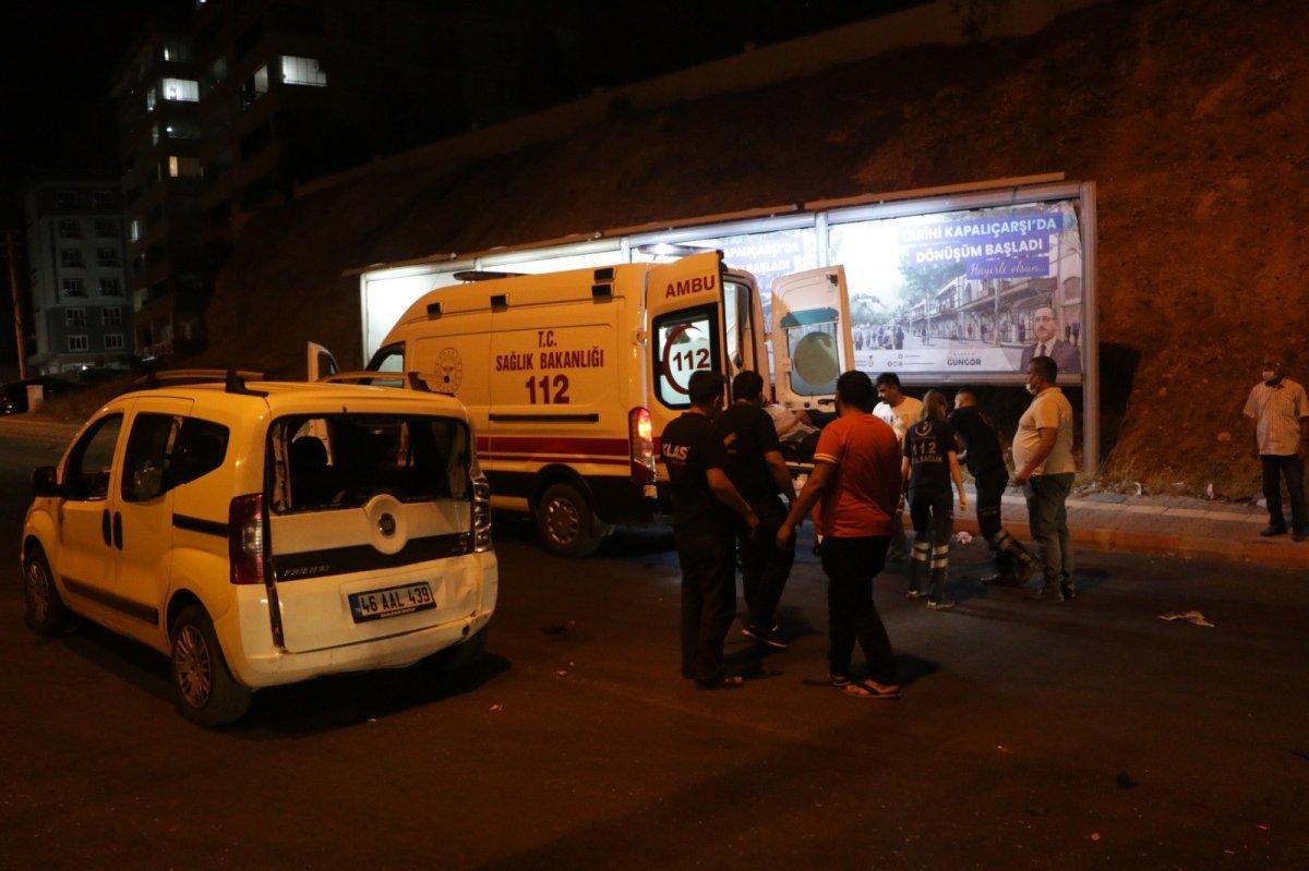 Kahramanmaraş'ta olay yerini izleyen sürücüler kaza yaptı