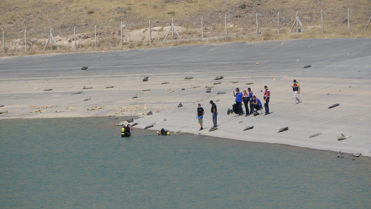 Niğde'de balık tutarken gölete düşen genç boğuldu