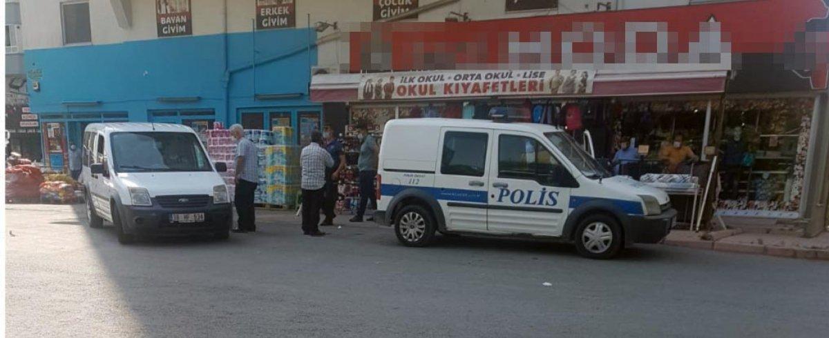 Kayseri'de tartıştığı eşini bıçakladı