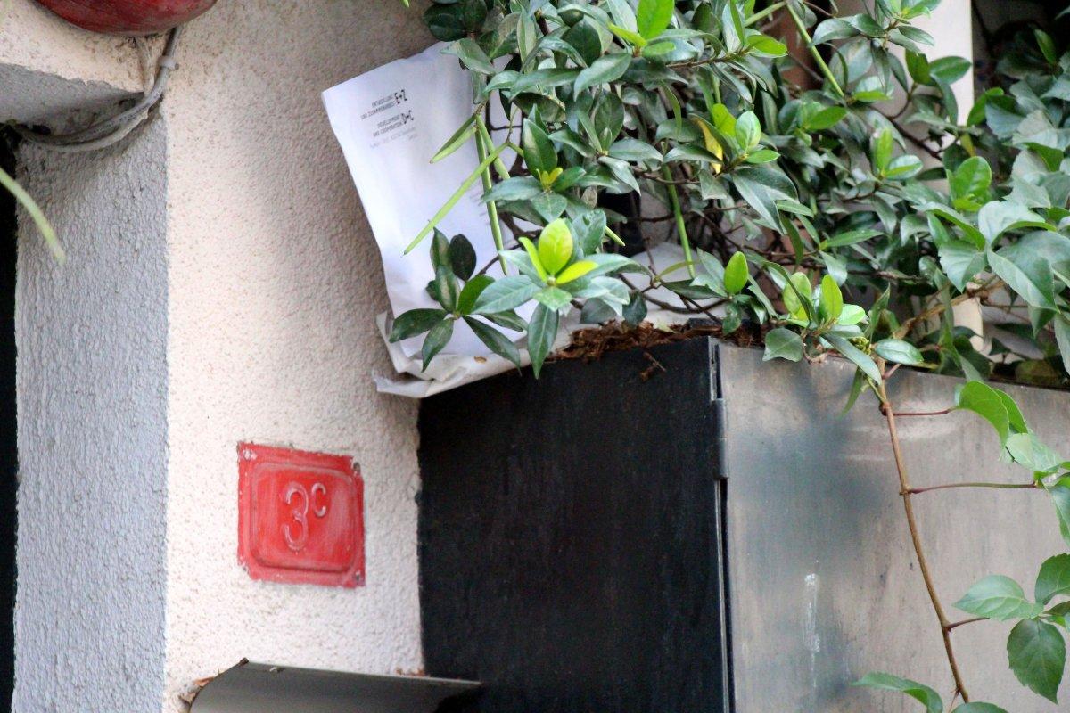 İngiliz eski istihbarat subayının öldüğü eve kiracı bulunamıyor