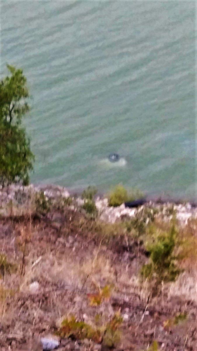 Tokat’ta göle uçan araçtaki 4 kişiyi balıkçılar kurtardı