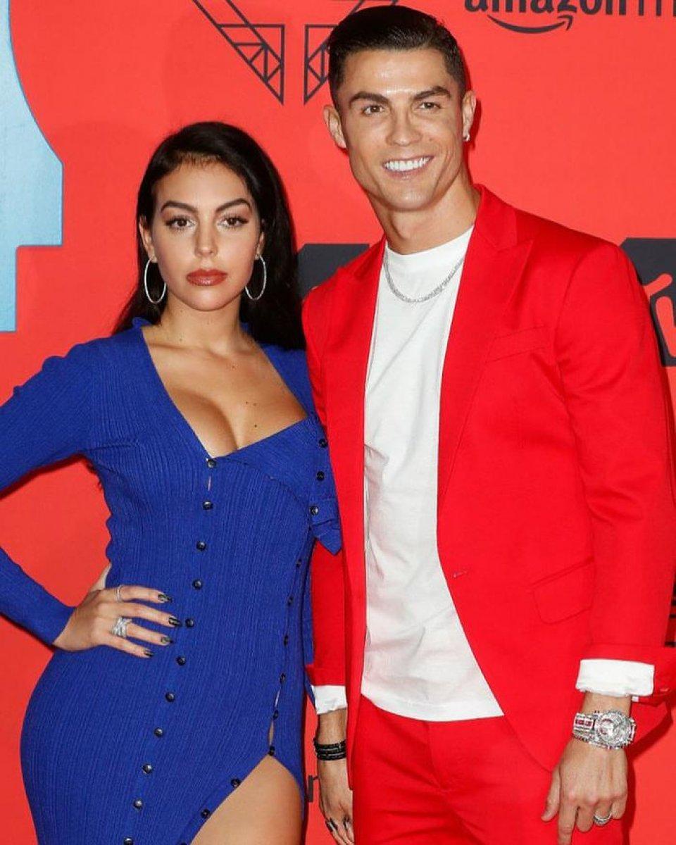 The Sun: Cristiano Ronaldo ile Georgina Rodriguez evleniyor