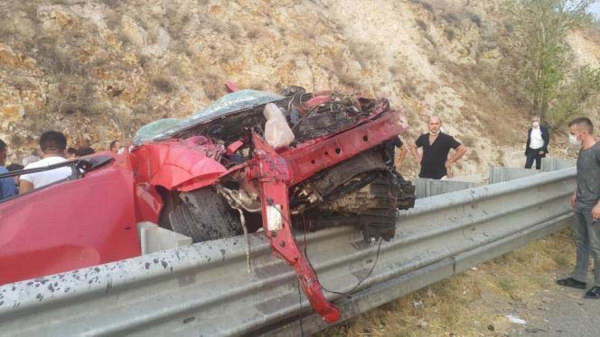 Ankara'da 3 kardeş kazada can verdi