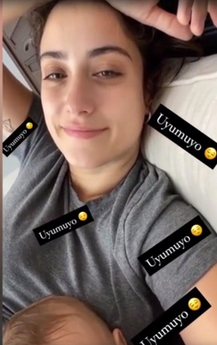 Hazal Kaya, oğlu Fikret Ali'yi paylaştı